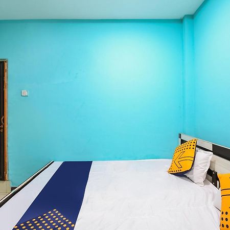 Spot On 67031 Hotel Sangam Palace Rāipur Exteriör bild