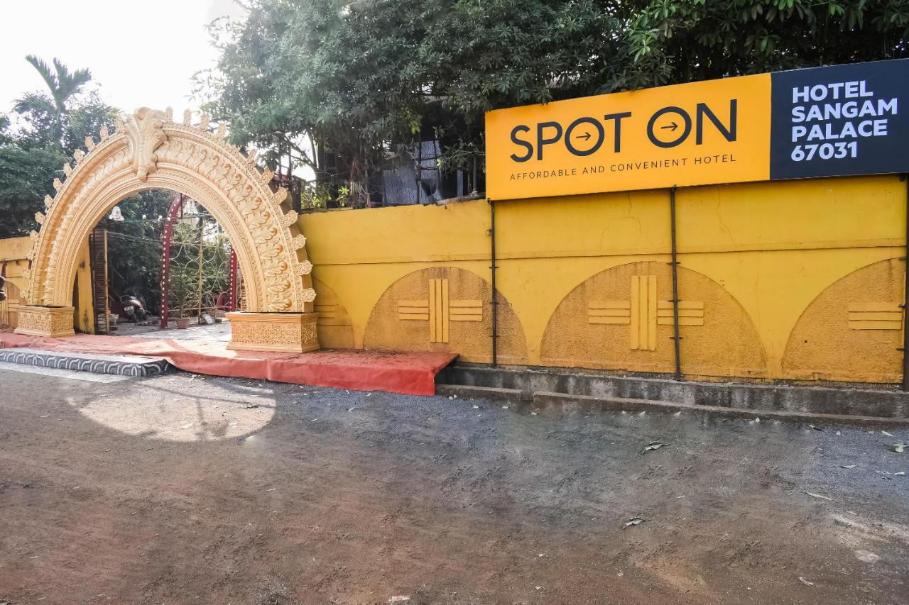 Spot On 67031 Hotel Sangam Palace Rāipur Exteriör bild