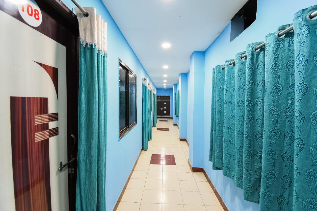 Spot On 67031 Hotel Sangam Palace Rāipur Exteriör bild
